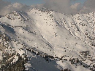 Utah's Alta Ski Area this spring conducted an on-snow lift survey on Flagstaff Mountain to explore the possibility of using a ski lift to control avalanche risk above the town in Little Cottonwood Canyon. (file photo: FTO/Marc Guido)