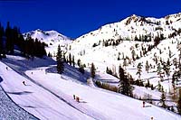 Groomed cruising on Mountain Run (photo Hank DeVre / Squaw Valley USA)