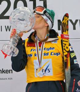 Hannah Kearney hoists the crystal globe at the 2011 World Cup Finals in Voss, Norway. (photo: U.S. Ski Team)