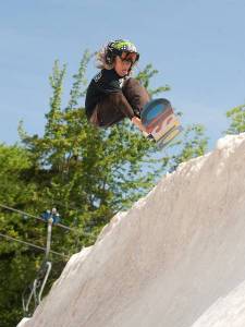 Stratton Mountain's Mountain Mayhem rail jam (photo: Hubert Schriebl) Stratton Mountain's Mountain Mayhem rail jam (photo: Hubert Schriebl)