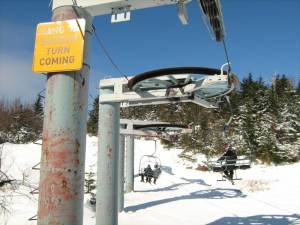 Killington's South Ridge Triple chairlift featured a unique triangle configuration that required a sharp turn at the midway point. (photo courtesy Chris Carr)