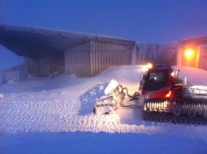 A groomer pushes snow at Mt. Ruapehu on Saturday. (photo: Shane Buckingham)