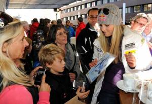 U.S. Ski Team athlete Lindsey Vonn signs autographs for fans in Innsbruck, Austria on Friday during the U.S. Ski Team partnership announcement with Soelden/Obergurgl-Hochgurgl. (photo: Oetztal Tourism) U.S. Ski Team athlete Lindsey Vonn signs autographs for fans in Innsbruck, Austria on Friday during the U.S. Ski Team partnership announcement with Soelden/Obergurgl-Hochgurgl. (photo: Oetztal Tourism)