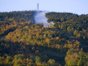 Snowmaking operations on T2 at Sunday River. (photo: Sunday River)