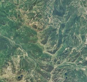 This satellite image shows the proximity of the ski slopes at Canyons (top) and Solitude (lower left) and Park City Mountain (right) in Utah. (image: InterPlan)