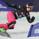 Switzerland's Patrizia Kummer races to victory in an LG Snowboard FIS World Cup parallel slalom Saturday night in the Russian capital of Moscow. (photo: FIS/Oliver Kraus) Switzerland's Patrizia Kummer races to victory in an LG Snowboard FIS World Cup parallel slalom Saturday night in the Russian capital of Moscow. (photo: FIS/Oliver Kraus)