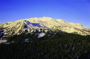 The town of Mammoth Lakes, Calif., is home to Mammoth Mountain Ski Area. (photo: Mammoth Mountain) The town of Mammoth Lakes, Calif., is home to Mammoth Mountain Ski Area. (photo: Mammoth Mountain)