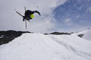 Summer training on Whistler's glacier (skier: Cedric Rochon; photo: CFSA) Summer training on Whistler's glacier (skier: Cedric Rochon; photo: CFSA)