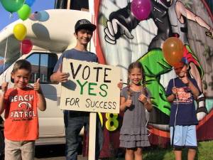 Powder Ridge fan Ryan Poturnicki expresses his support ahead of Thursday's vote. (photo: Amy Poturnicki) Powder Ridge fan Ryan Poturnicki expresses his support ahead of Thursday's vote. (photo: Amy Poturnicki)
