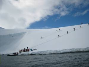 Skinning from the landing at Chiriguano Bay (photo: FTO/Tony Crocker)