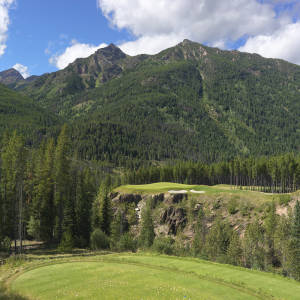 Greywolf's par 3 hole 6 "Cliffhanger"  (photo: Evan Schiller)