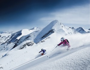 Skiing on the Kitzsteinhorn Glacier (photo: Gletscherbahnen Kaprun AG)