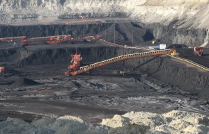 A coal mine on federal land in the Powder River Basin, near Gillette, Wyo. (file photo: Greg Goebel)