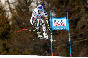 Lindsey Vonn skis to 12th in Cortina on Sunday. (photo: Getty Images/Agence Zoom-Christophe Pallot via USSA)