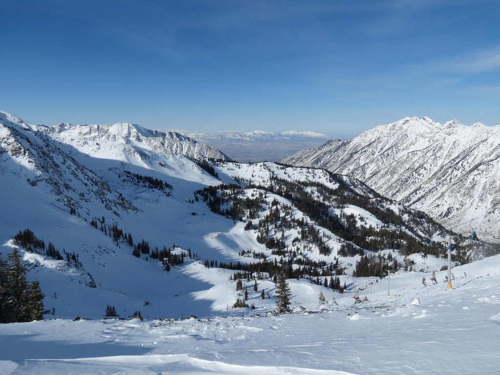 01 snowbird LCC from hidden peak 120204.jpg