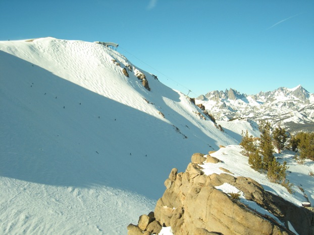 011009_G2cornice.JPG
