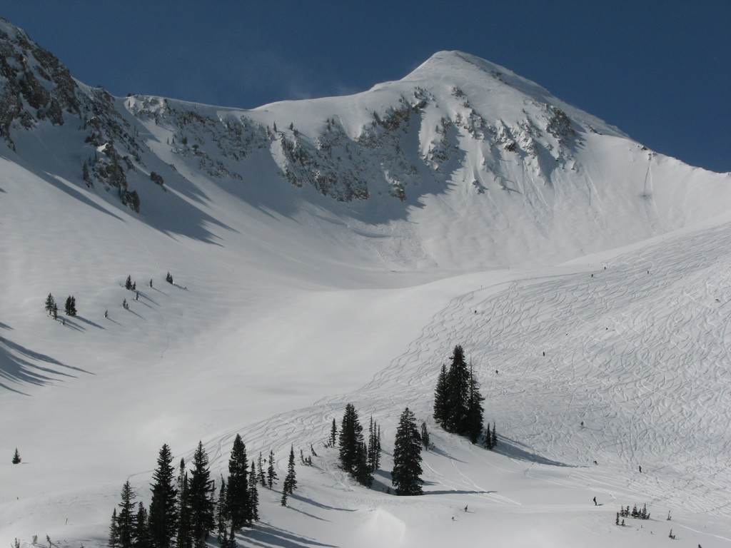 03_snowbird_powderparadise_110307.jpg