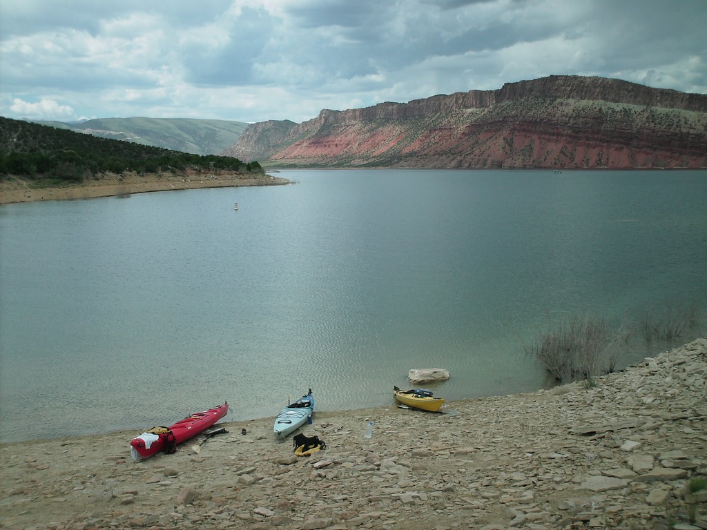 04 flaming gorge camp view 100626.jpg