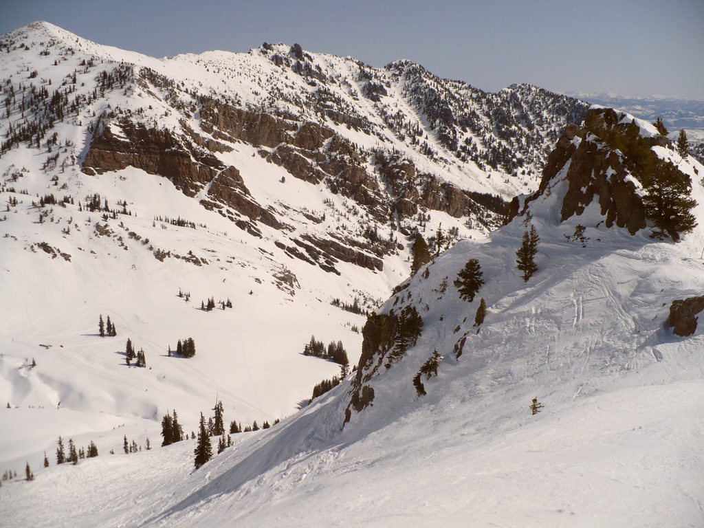04 snowbird sunday cliffs 20100328.jpg