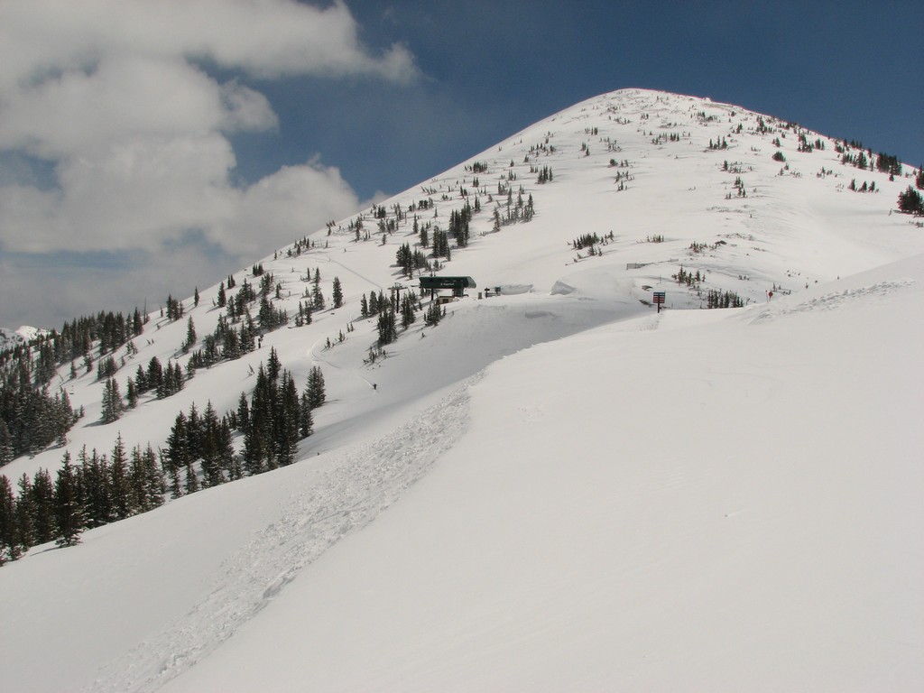 04_alta_sugarloaffromEBT_110501.jpg