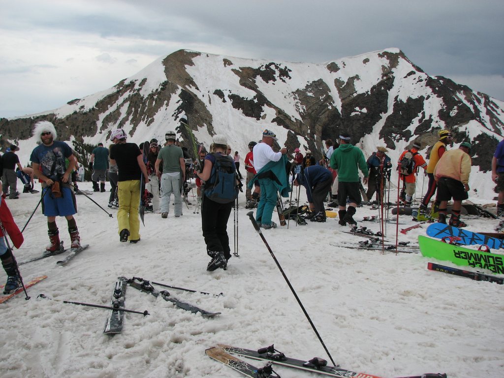 04_snowbird_hiddenpeak_110704.jpg