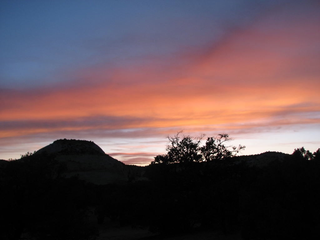 05 san rafael swell - sunset copper globe camp 100530.jpg