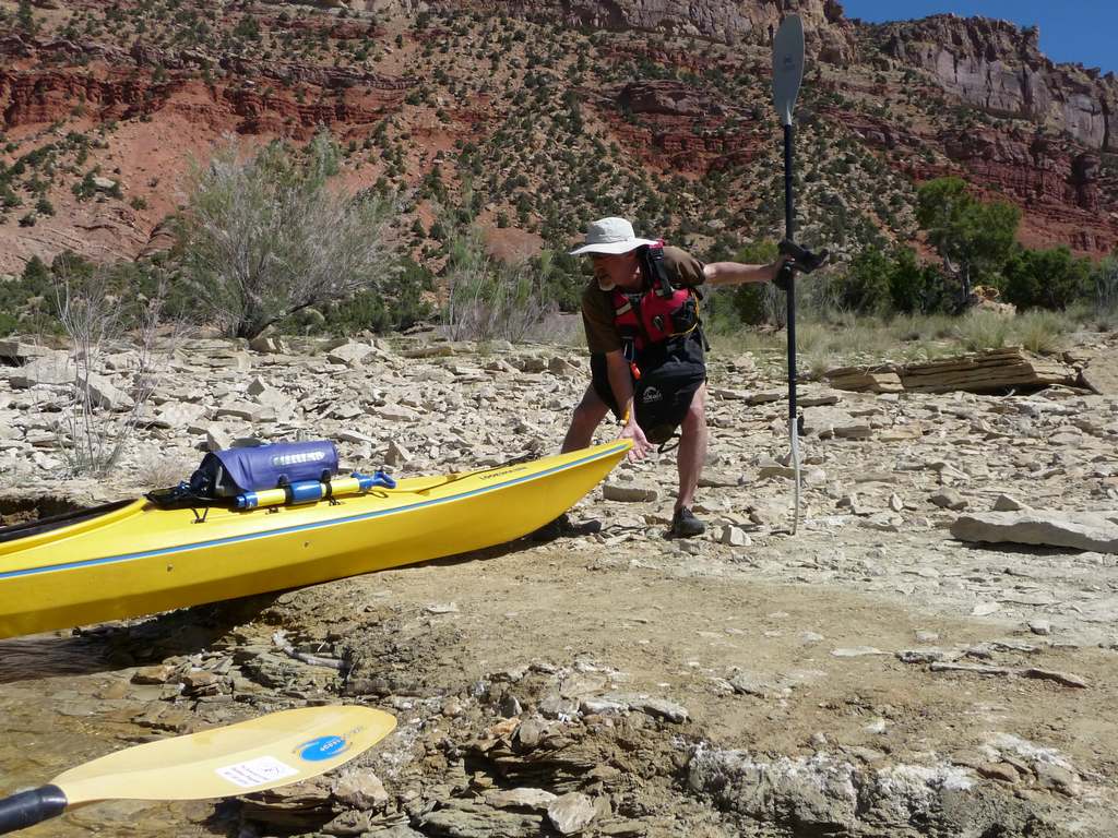 11 flaming gorge admin puts in from camp 100627.jpg