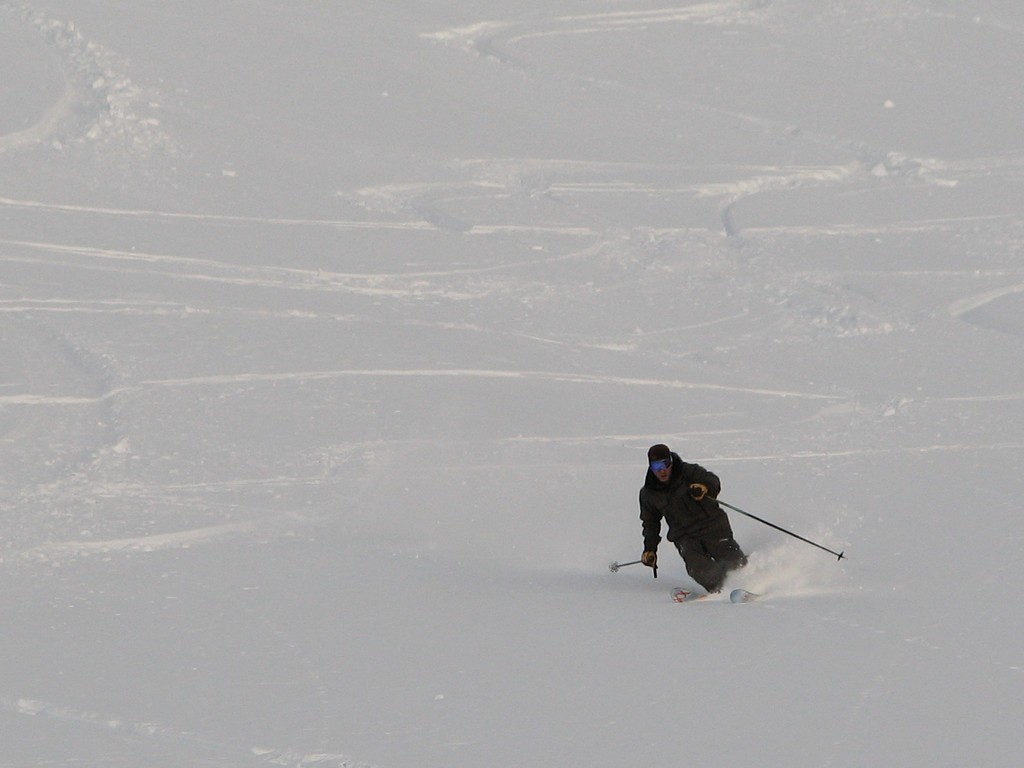12 snowbird bobby sunday cliffs 091219.jpg
