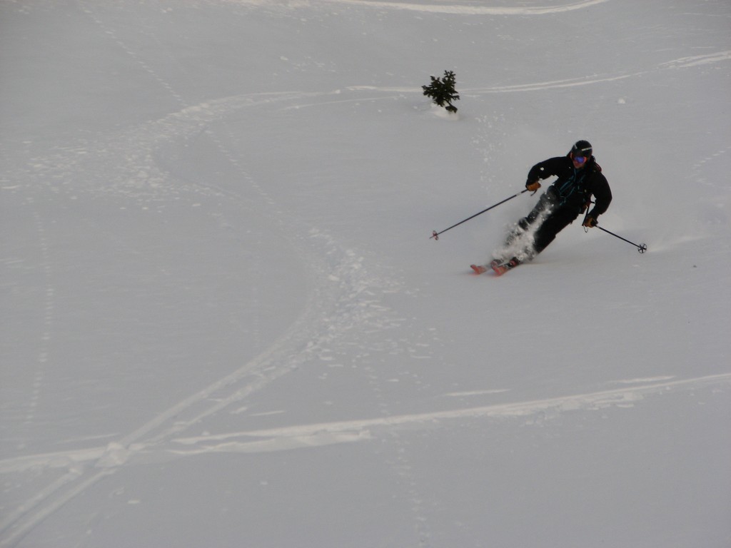 14 snowbird skidog sunday cliffs 091219.jpg