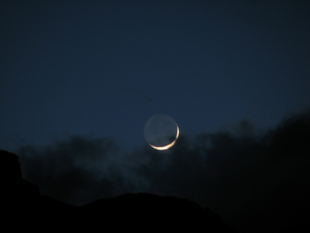18 sanrafael moon bell cyn 100515.jpg