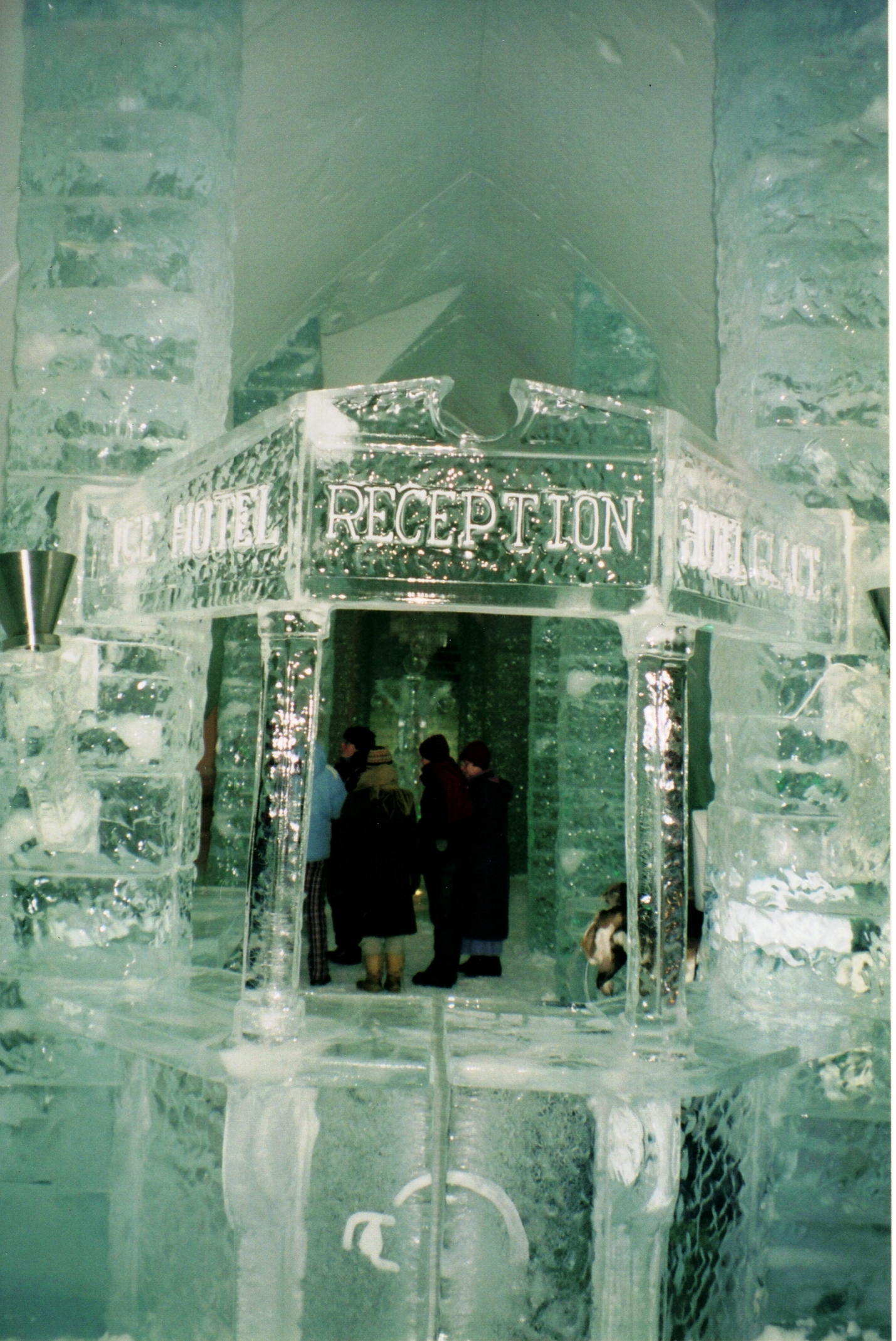 icehotel001.jpg