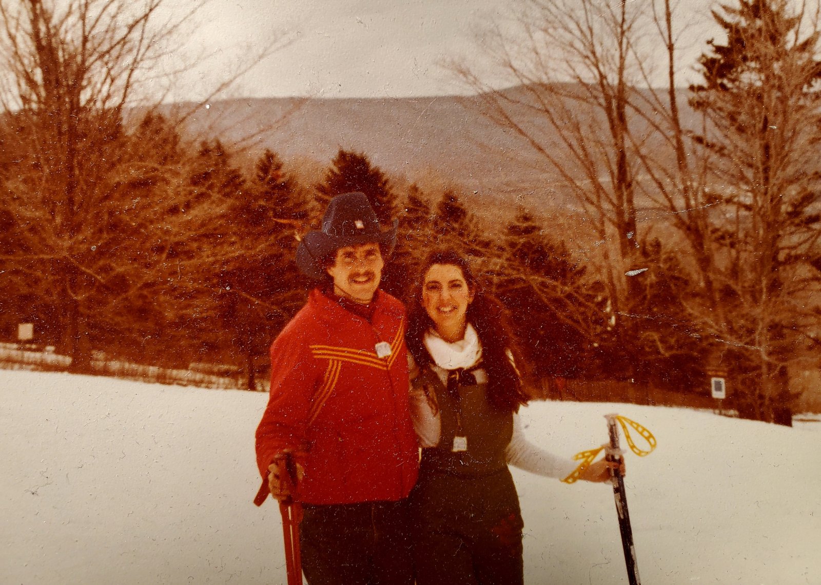 jim and kathy skiing feb or mar 1980.jpg