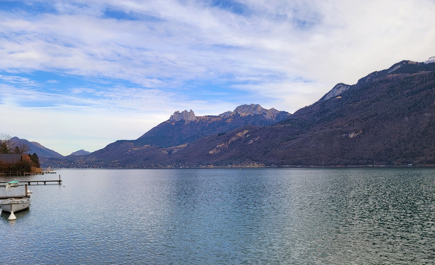 Lac d'Annecy.jpg