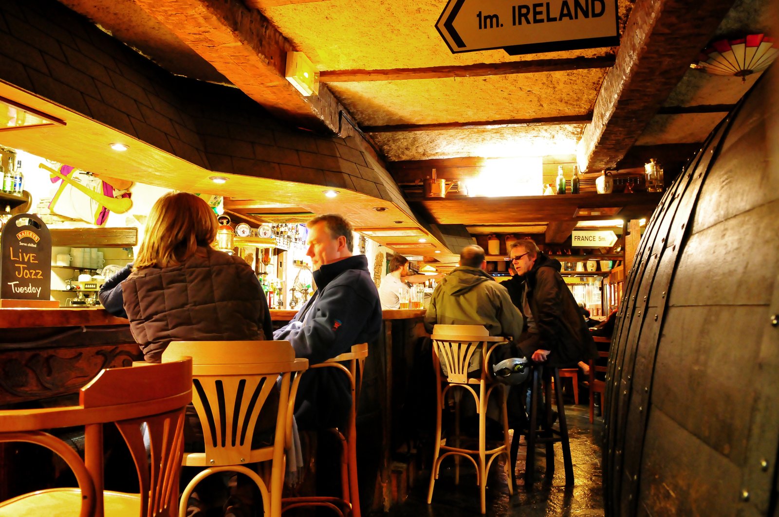 Les Gets Pub Irlandais.jpg