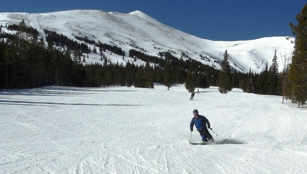 peak 7 groomer breck.jpeg