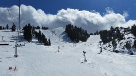 snow valley.jpg