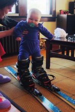 BabyOnSkiis.jpg