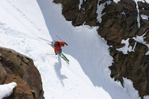 Dropping through Eduardo's. (skier: Joe Lammers; photo: Derek Foose)