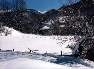 The village of Mavrovo.