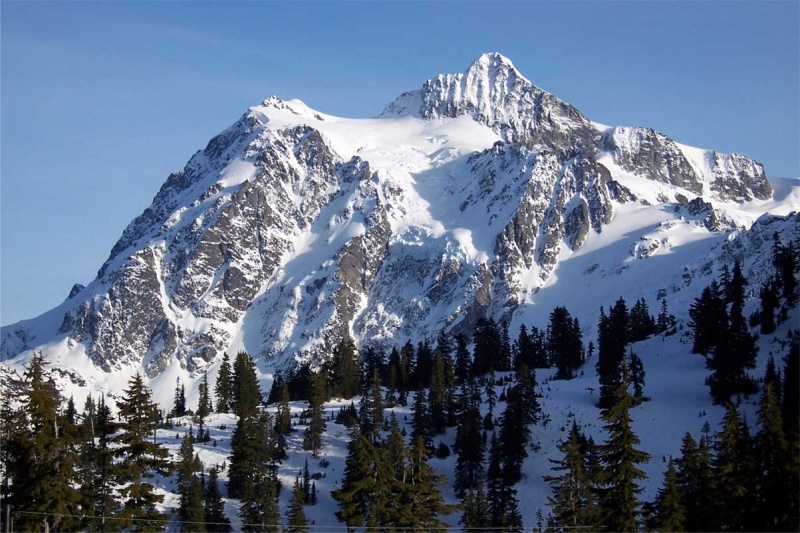 Snowboarder Survives Night on Mt. Baker