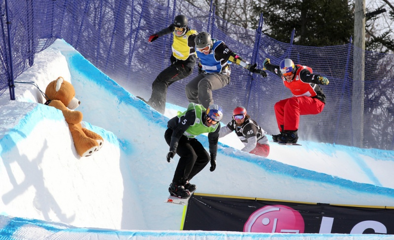 Ricker, Vaultier Win World Cup Snowboard Cross at Stoneham