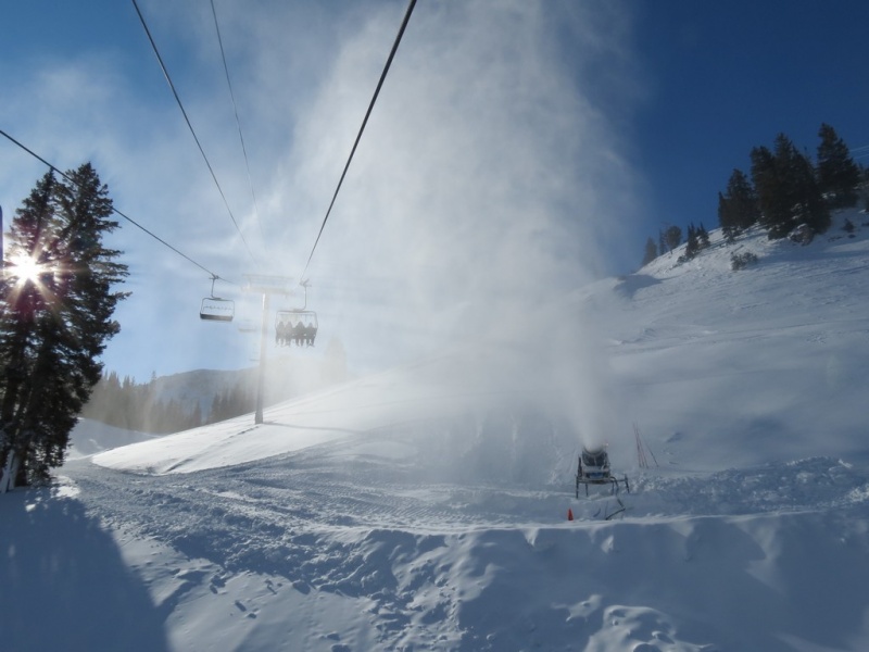 Resorts across the U.S. relied upon snowmaking in December to keep skiers coming. (photo: FTO/Marc Guido; Location: Alta Ski Area, Utah)