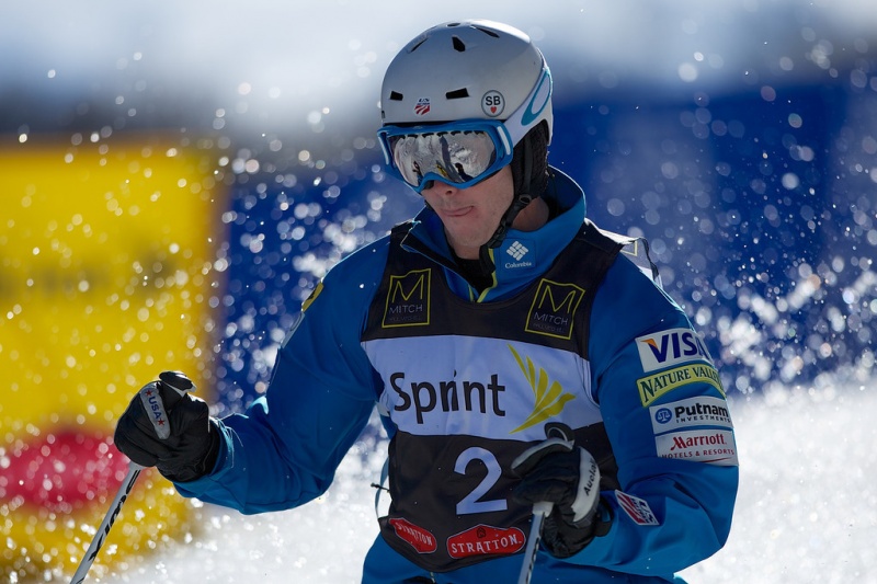 Oakley, Tempel Win U.S. National Dual Moguls Titles