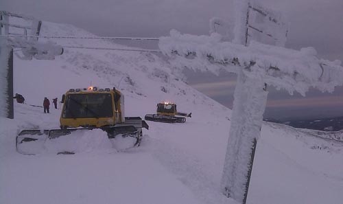 March Snows Extend Mt. Hood Meadows Ski Season Into May