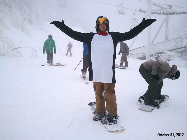 Snowboarders strap in for Halloween riding at Sugar Mountain Ski Resort in Banner Elk, N.C. (photo: Sugar Mountain)