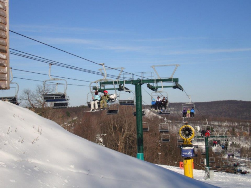 Teen Hurt in Fall from Pennsylvania Chairlift