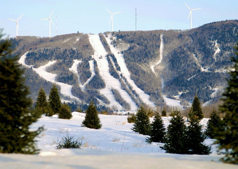 First Wind Donates $15,000 to Support Maine Ski Resort