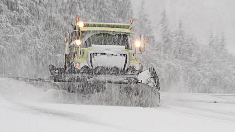 Plows were out on Monday at Stevens Pass, Wash. (photo: Stevens Pass Resort)
