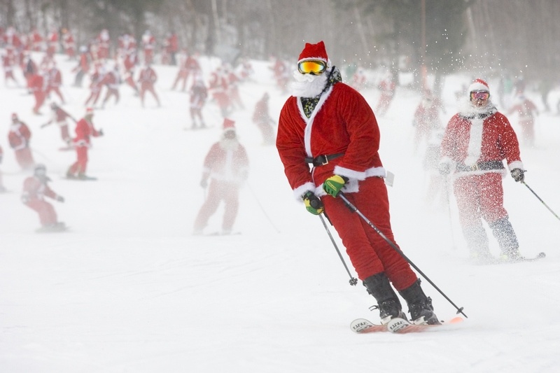 Skiing Santas Hit the Slopes