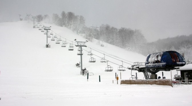 Free Skiing Friday at Crystal